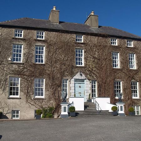 ホテル Castlemorris House トラリー エクステリア 写真