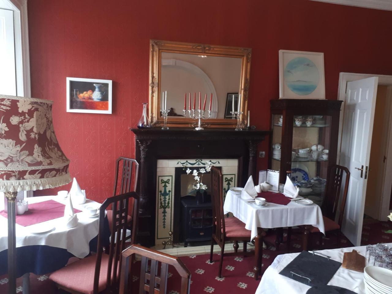 ホテル Castlemorris House トラリー エクステリア 写真