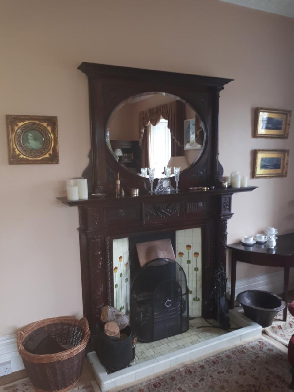 ホテル Castlemorris House トラリー エクステリア 写真